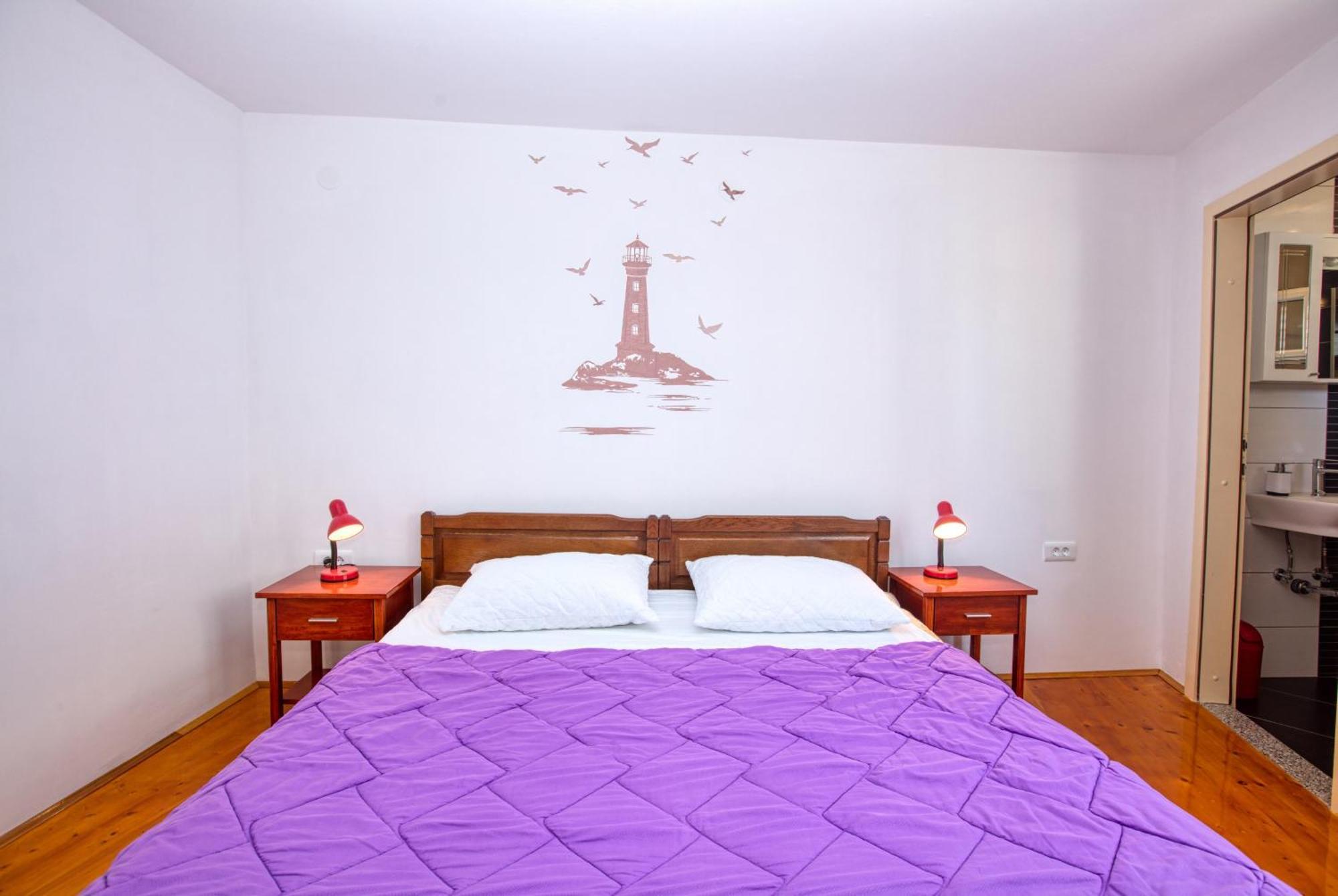 Family Friendly Seaside Apartments Brodarica, Sibenik - 4833 Бродарика Стая снимка