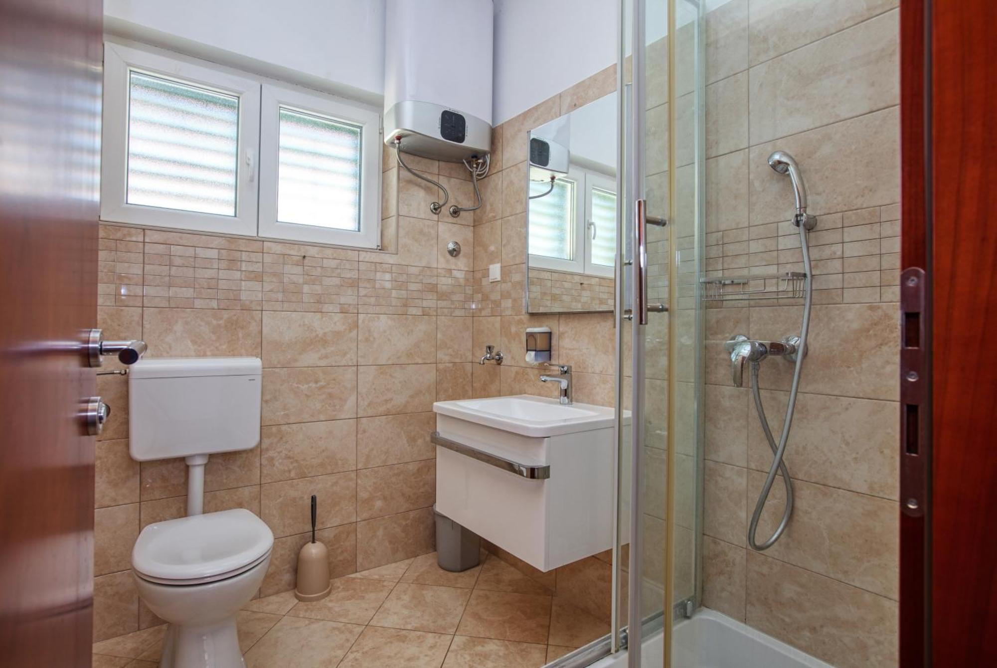 Family Friendly Seaside Apartments Brodarica, Sibenik - 4833 Бродарика Екстериор снимка