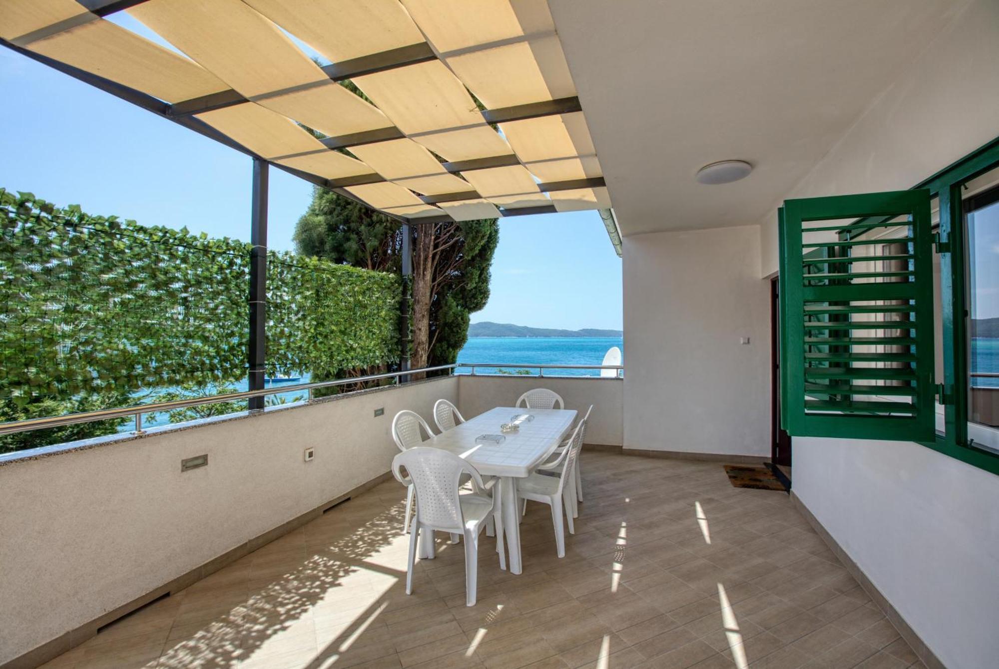 Family Friendly Seaside Apartments Brodarica, Sibenik - 4833 Бродарика Екстериор снимка
