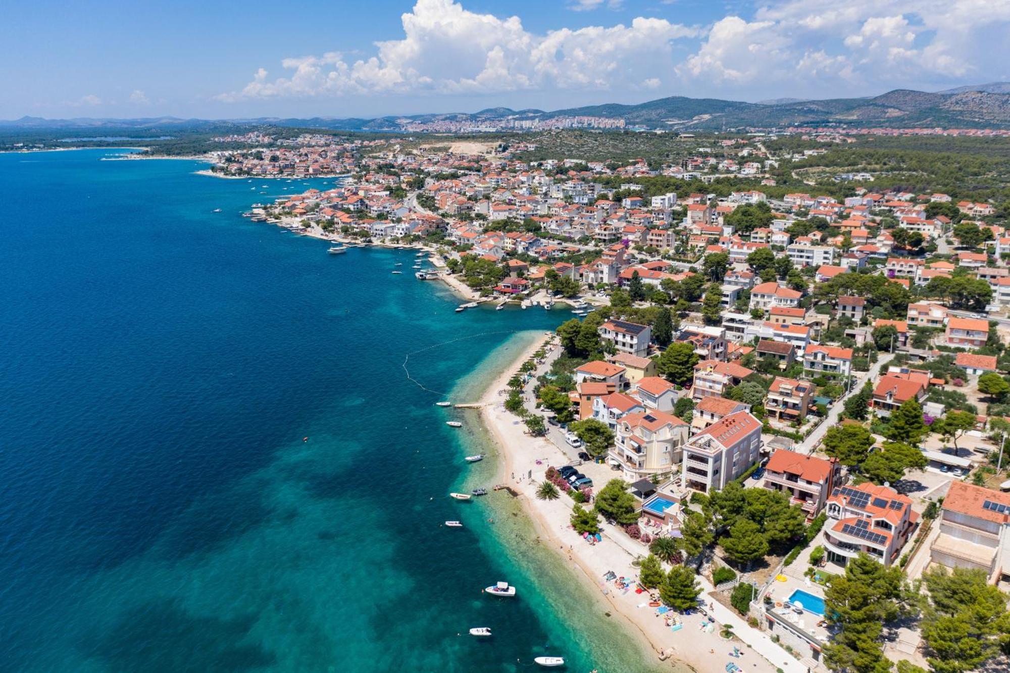 Family Friendly Seaside Apartments Brodarica, Sibenik - 4833 Бродарика Екстериор снимка